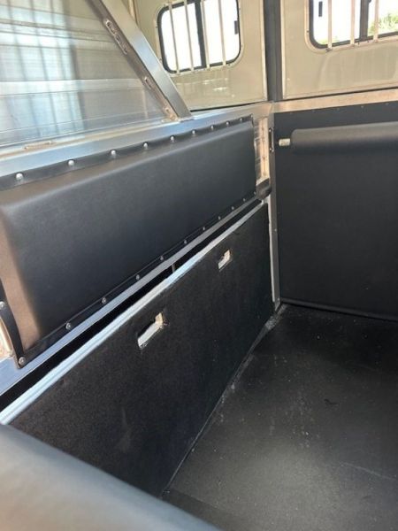 New 2027 Cimarron Trailers Norstar 2 Horse Side Ramp Horse Trailer