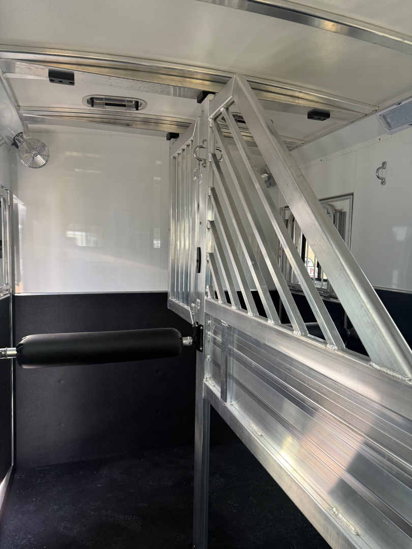 New 2026 CIMARRON TRAILERS Norstar 2 Horse Straight Load Bumper Pull Horse Trailer