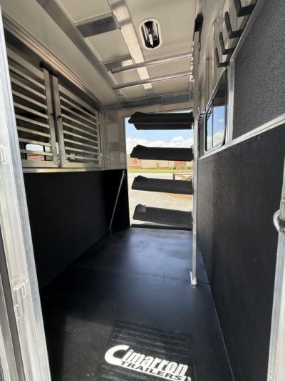 New 2027 Cimarron Trailers Norstar 6 Horse Head-To-Head +2 Horse Trailer