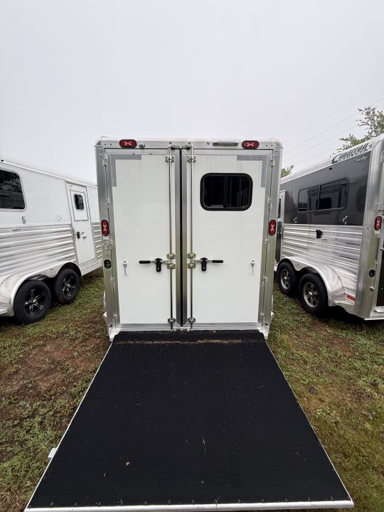 New 2026 Cimarron Trailers Norstar R.T.G. 2 Horse Slant Load BP 7'1 Tall w/Ramp Horse Trailer