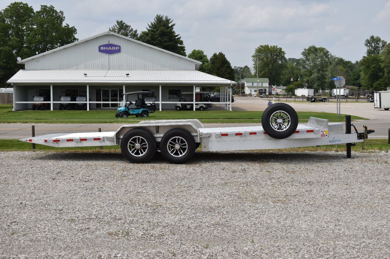 New TD82x22-14K POWER TILT EQUIPMENT TRAILER