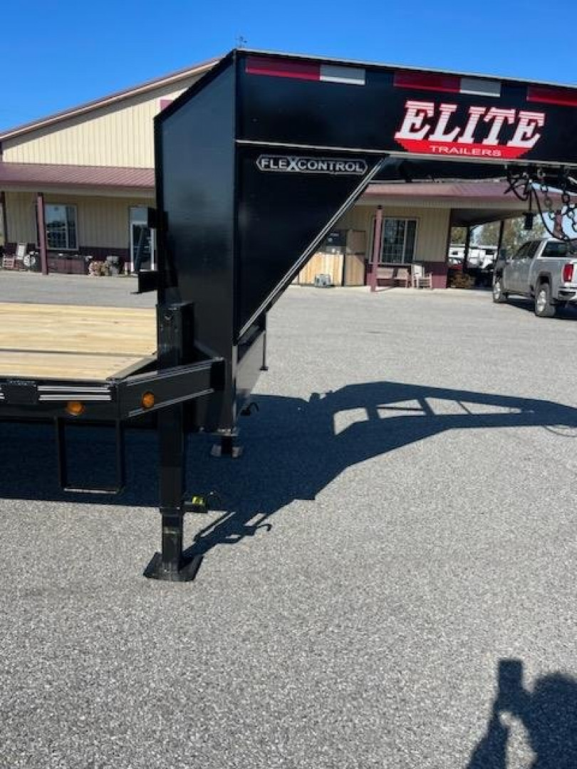 2025 Elite Trailers photo 4