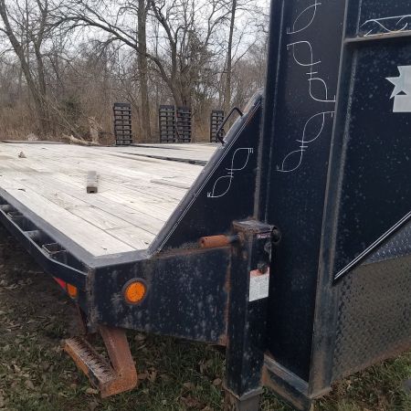 Used 2018 PJ Trailers 8.5 x 27+5 Deckover Gooseneck 20K Equipment Trailer