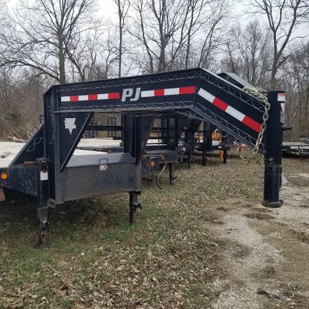 Used 2018 PJ Trailers 8.5 x 27+5 Deckover Gooseneck 20K Equipment Trailer
