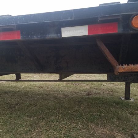 Used 2018 PJ Trailers 8.5 x 27+5 Deckover Gooseneck 20K Equipment Trailer