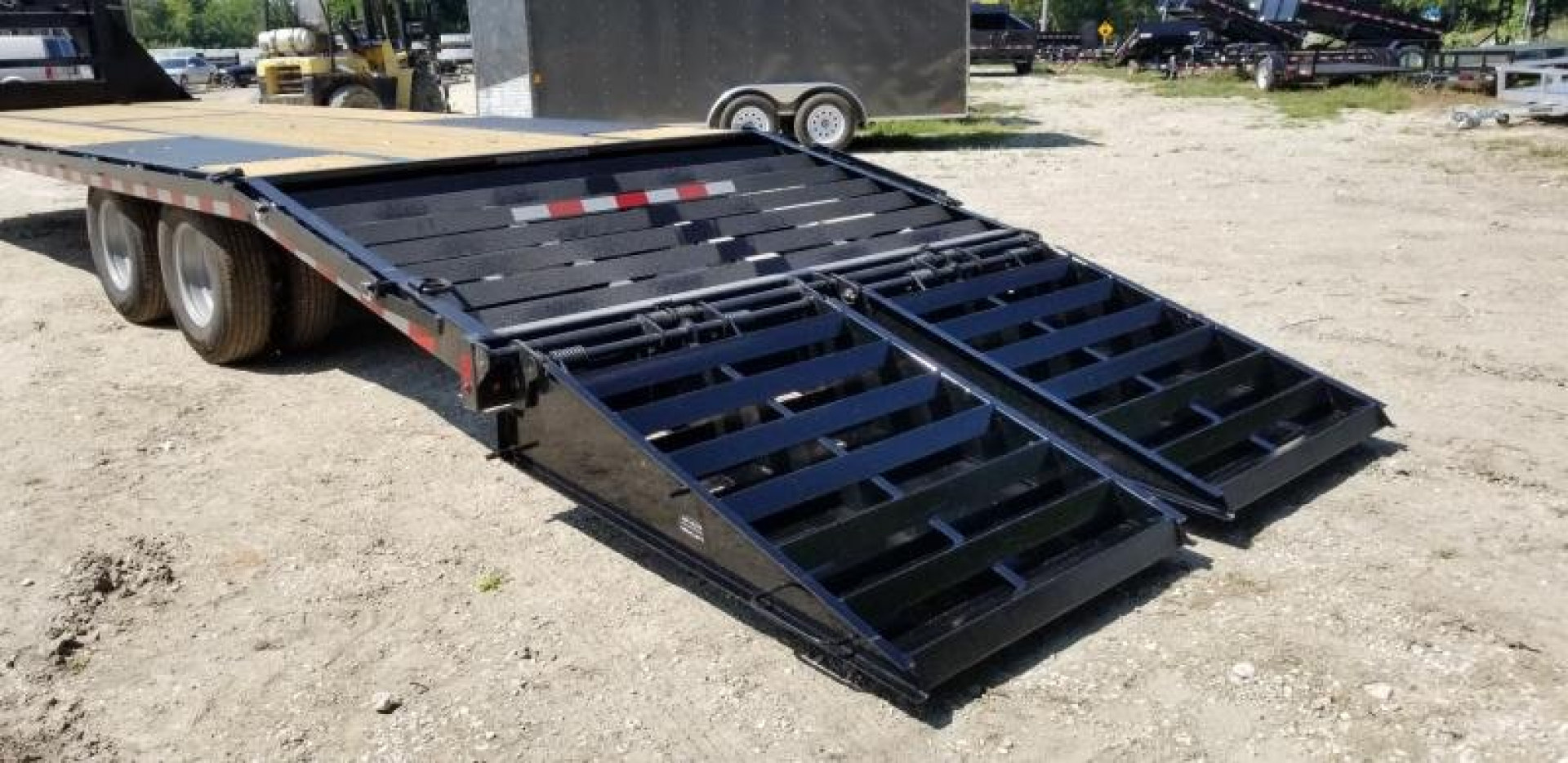 New 2025 Sure-Trac 8.5x25+5 Heavy Duty Gooseneck Equipment Trailer 20k