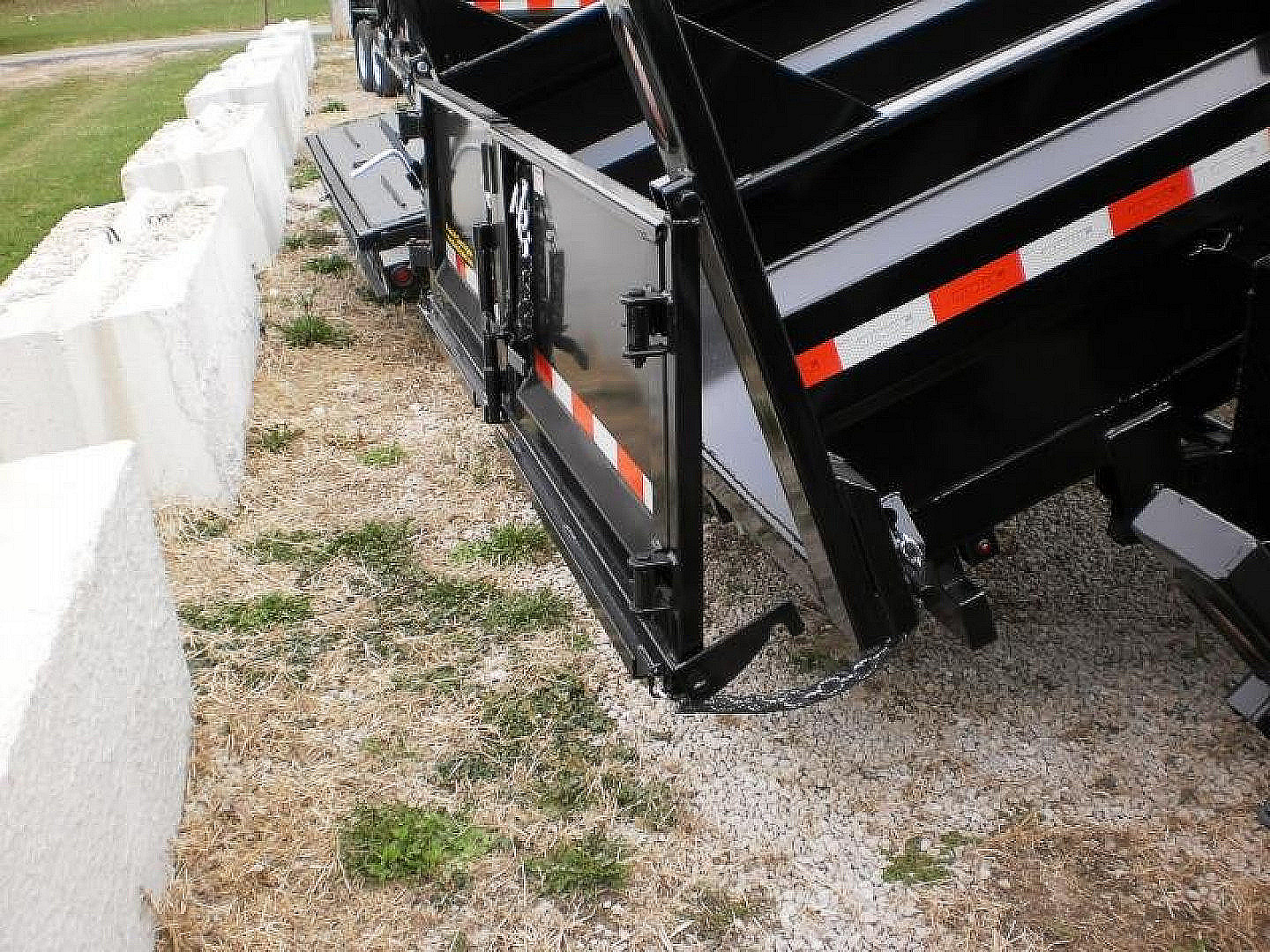 Used FOR RENT ONLY #23 82x12 Dual Ram Dump Trailer