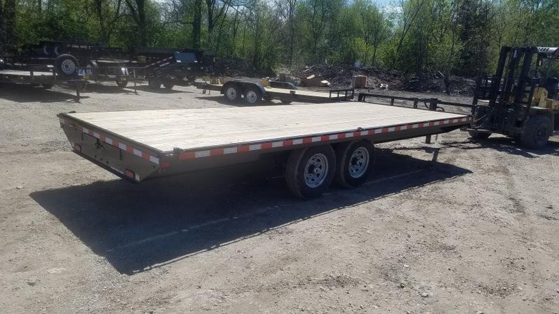 New 2027 Sure-Trac 8.5 x 20' Flatbed 14K Deckover Trailer