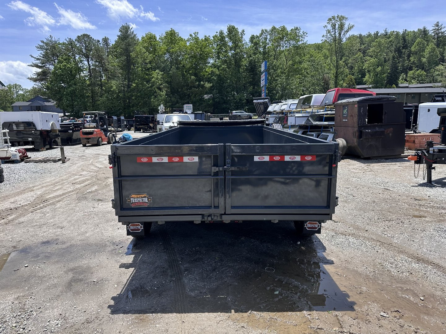 New 2025 COVERED WAGON TRAILERS / PROSPECTOR SERIES / 7X16X2X14-T DUMP TRAILER / 7X16 / 2' HIGH SIDES / TELESCOPIC HOIST / ALUMINUM RAMPS / TARP / BARN DOOR GATES