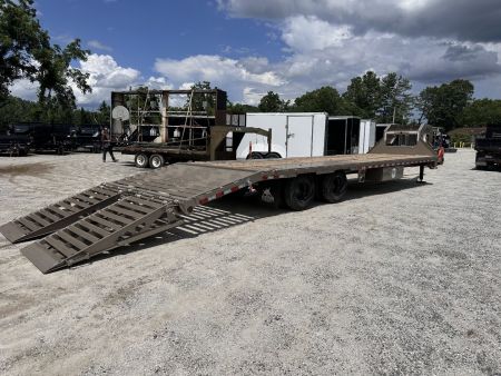 New 2025 Iron Bull FLG0232102 SNIPER SERIES Flatbed Trailer / 102" WIDE X 32' LONG / RAMPAGE RAMPS / 2-10,000# ELECTRIC BRAKE AXLES / HYDRAULIC JACKS / ENGINEERED I-BEAM FRAME / 2- SIDE MOUNT TOOLBOXES / WINCH PLATE