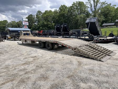 New 2025 Iron Bull FLG0232102 SNIPER SERIES Flatbed Trailer / 102" WIDE X 32' LONG / RAMPAGE RAMPS / 2-10,000# ELECTRIC BRAKE AXLES / HYDRAULIC JACKS / ENGINEERED I-BEAM FRAME / 2- SIDE MOUNT TOOLBOXES / WINCH PLATE
