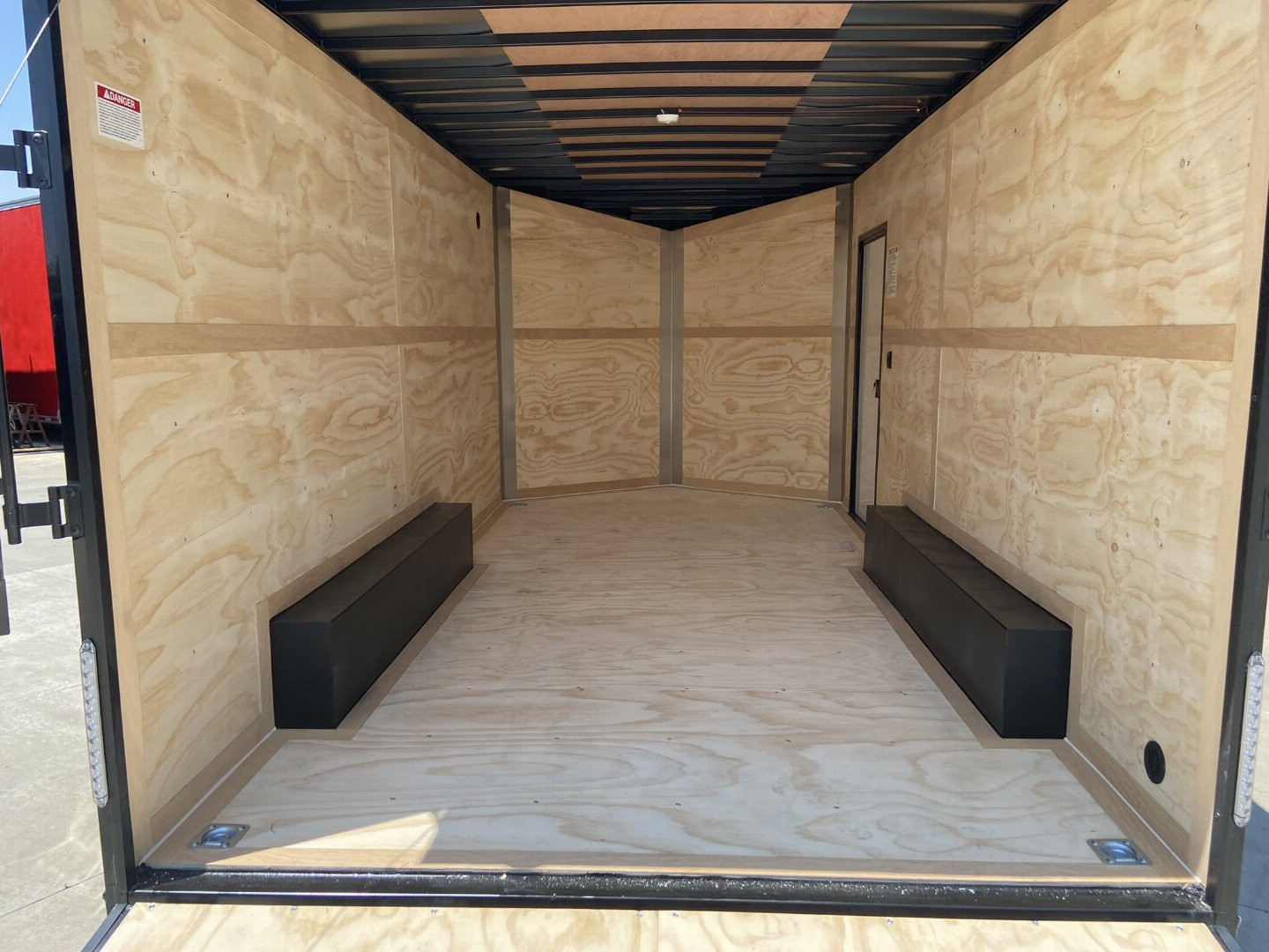 7K Enclosed Cargo Trailer photo 7