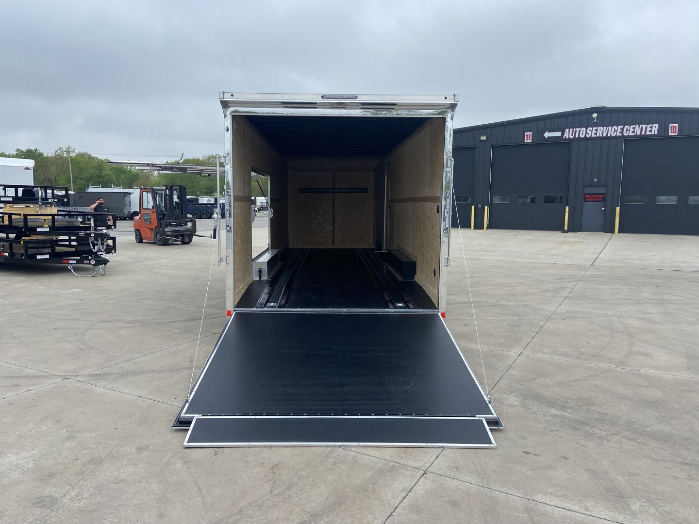 9×24 Enclosed Cargo Trailer photo 6