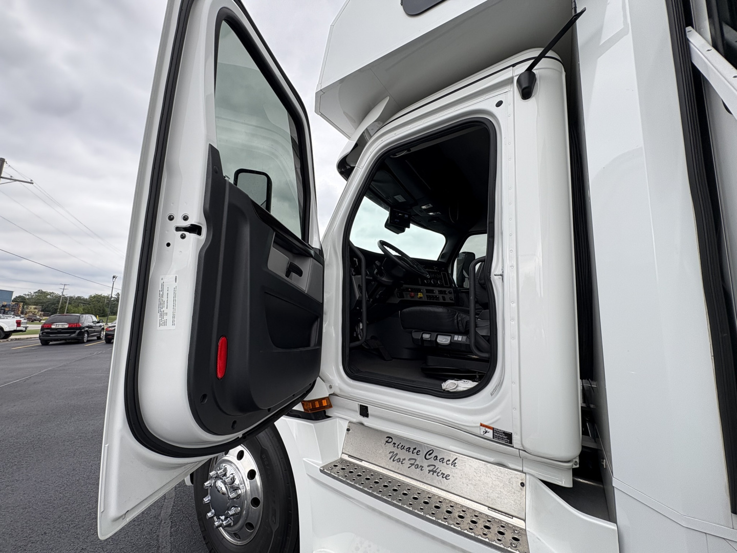 Used JDCC 46ft Motorhome 2 Bath