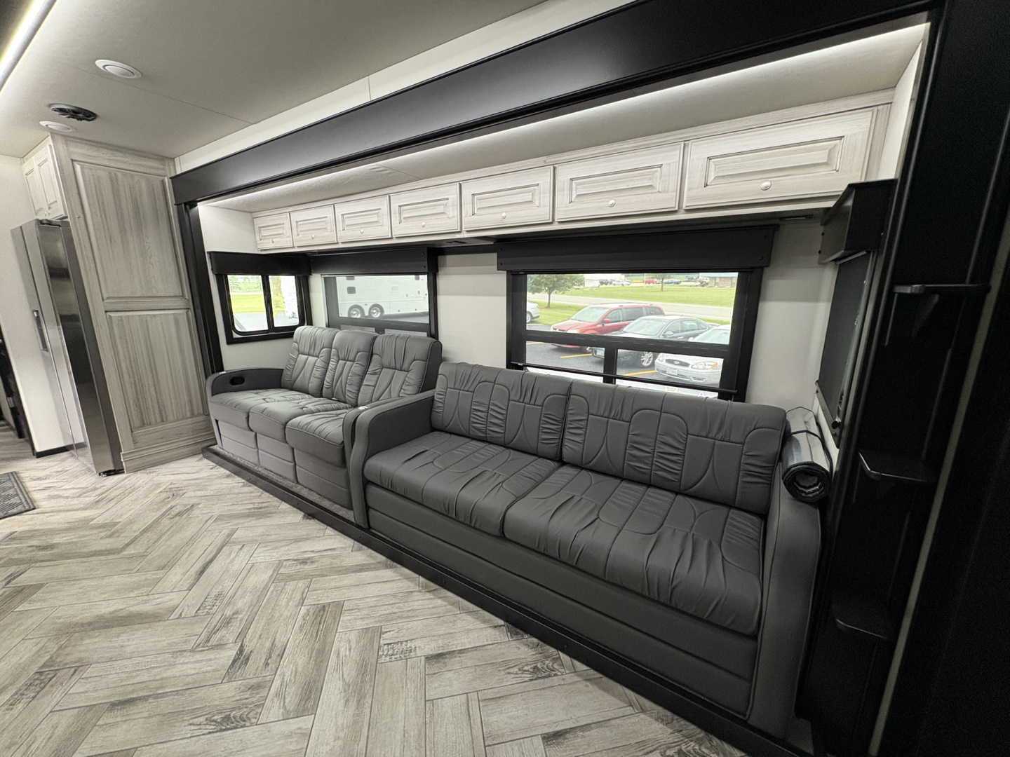 Used JDCC 46ft Motorhome 2 Bath
