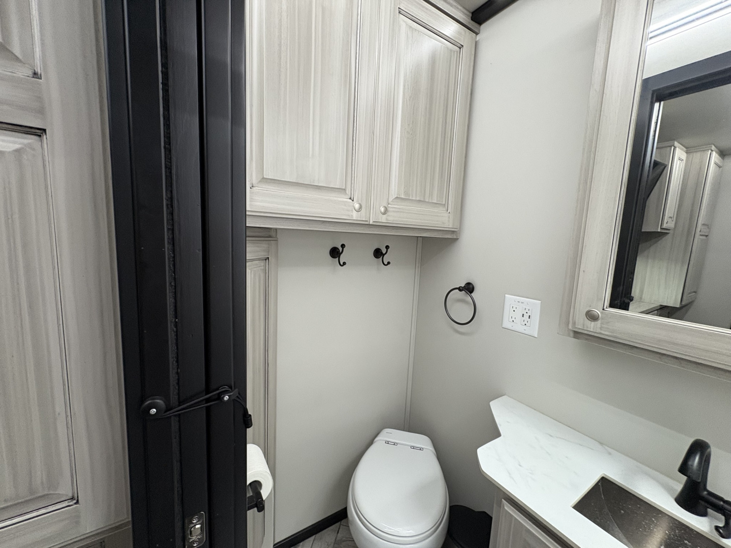 Used JDCC 46ft Motorhome 2 Bath