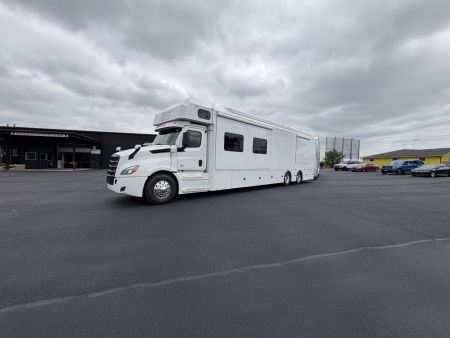 Used JDCC 46ft Motorhome 2 Bath