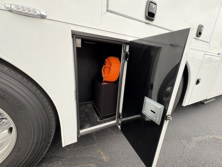 Used JDCC 46ft Motorhome 2 Bath