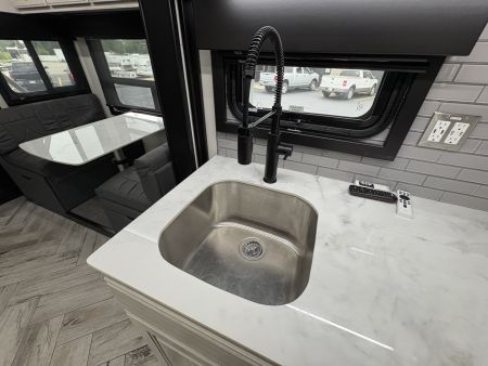 Used JDCC 46ft Motorhome 2 Bath