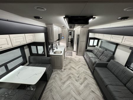 Used JDCC 46ft Motorhome 2 Bath