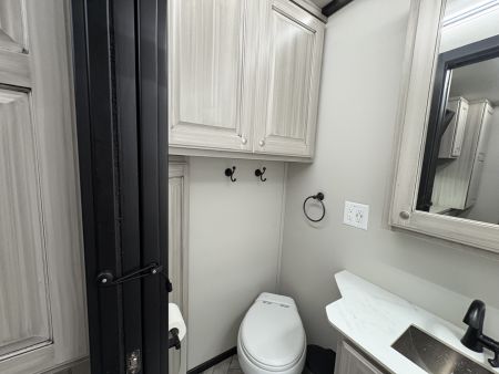 Used JDCC 46ft Motorhome 2 Bath
