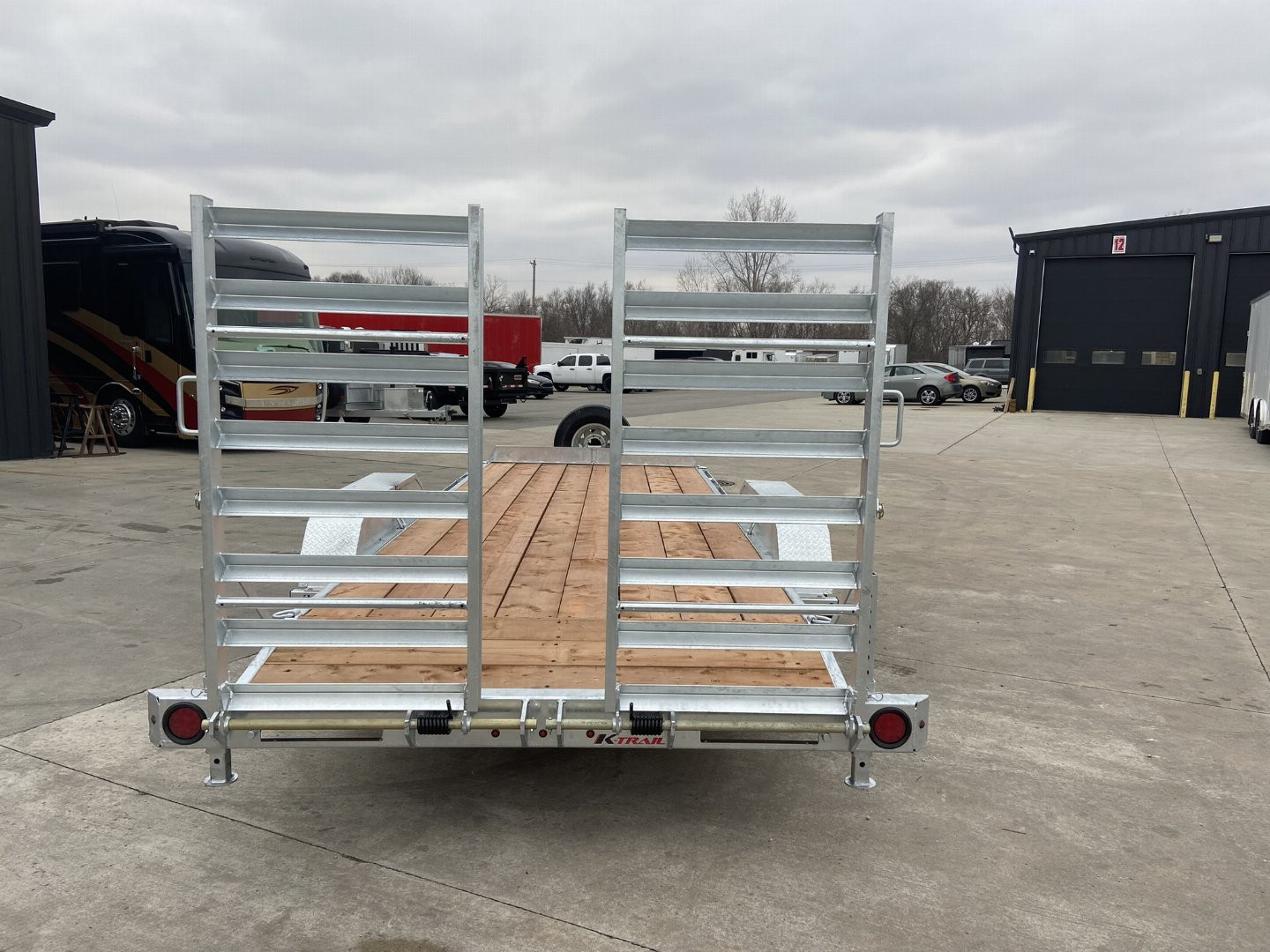 New 2025 K-Trail CH20-14K Equipment Trailer 18+2