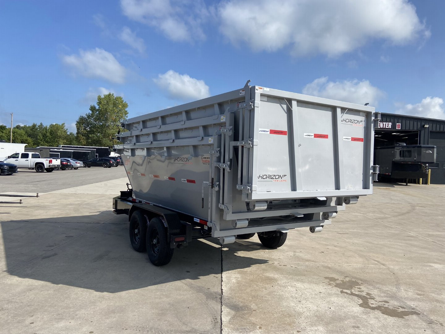 New Horizon 8.5x14 Roll OffTrailer w/ (3)4ft tall Bins