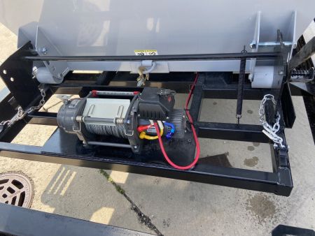 New Horizon 8.5x14 Roll OffTrailer w/ (3)4ft tall Bins