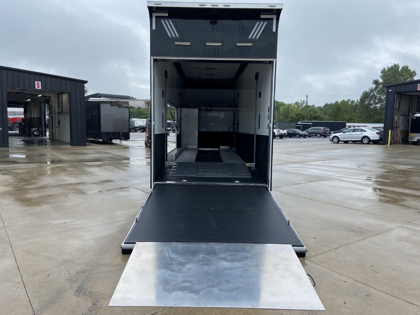 New 32' Aluminum Stacker Racing Trailer - United