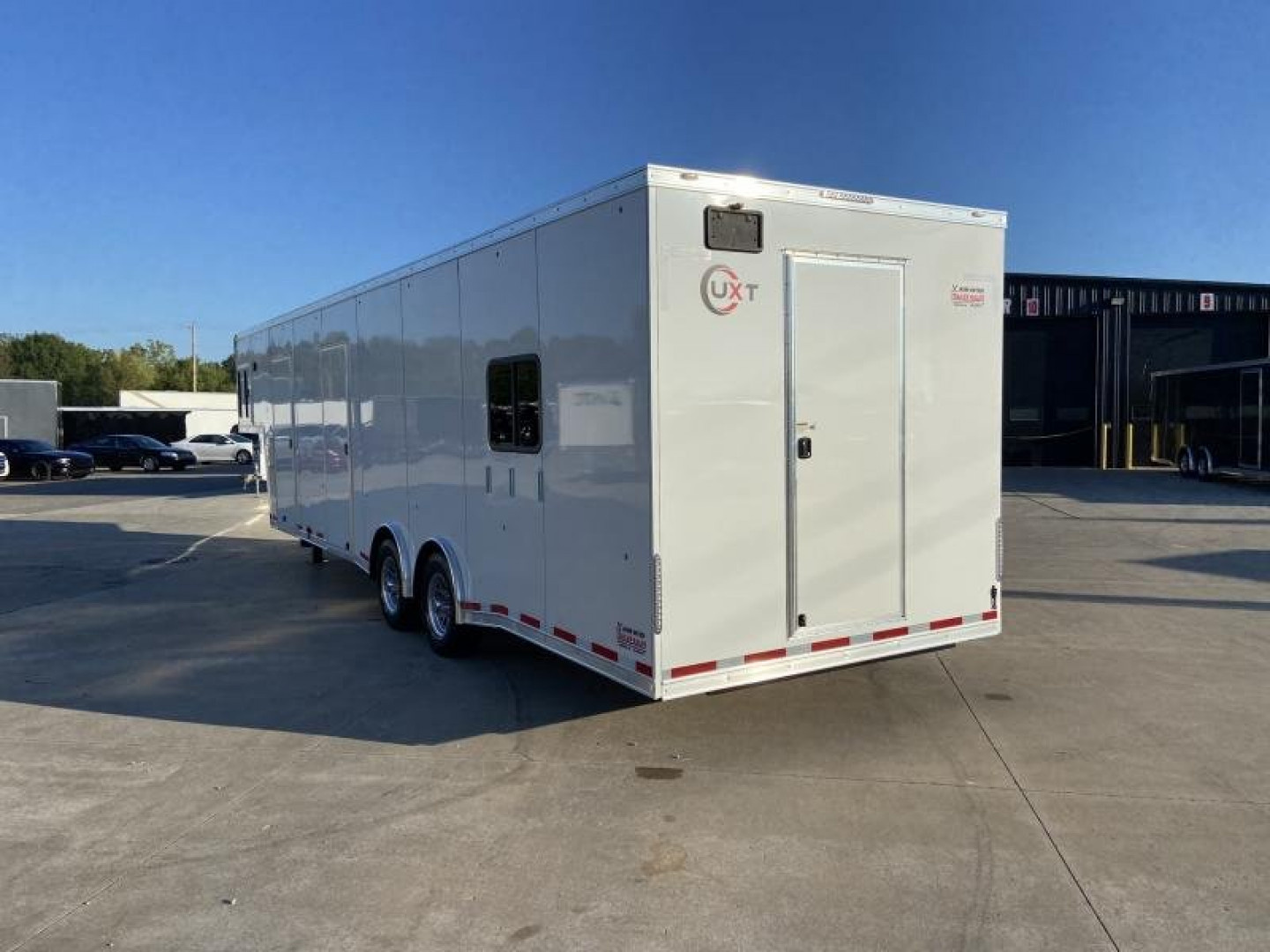 9×36 Gooseneck Trailer photo 5