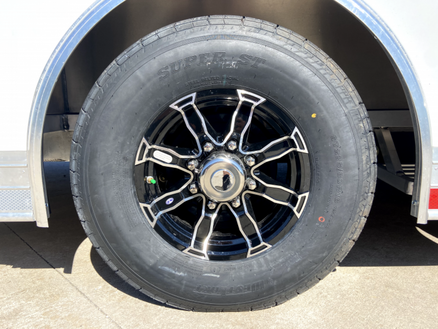 New 36' Aluminum Gooseneck Racing Trailer - United