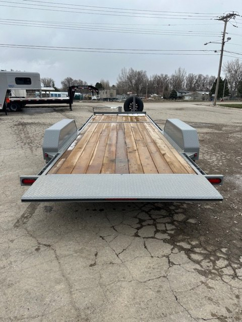 New 2025 Titan Trailer 22' Tilt