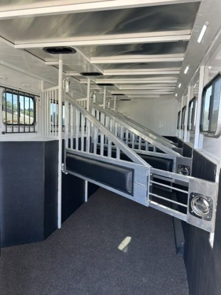New 2024 Trails West 36' Classic 5 Horse 12x12 LQ w/ Slide Out
