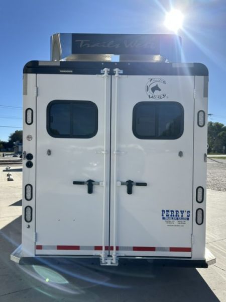 New 2024 Trails West 36' Classic 5 Horse 12x12 LQ w/ Slide Out
