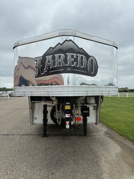 Used 2015 Bison 4H 15' LQHorse Trailer