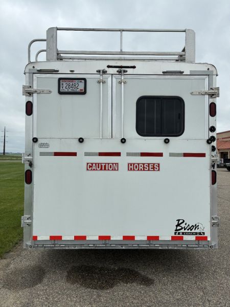 Used 2015 Bison 4H 15' LQHorse Trailer