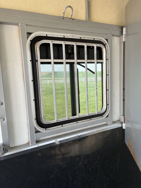 Used 2004 Kiefer Manufacturing 3H BP Horse Trailer