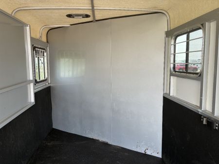 Used 2004 Kiefer Manufacturing 3H BP Horse Trailer