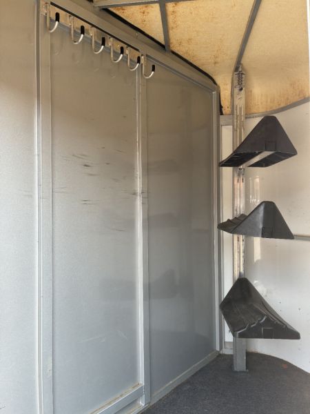 Used 2004 Kiefer Manufacturing 3H BP Horse Trailer