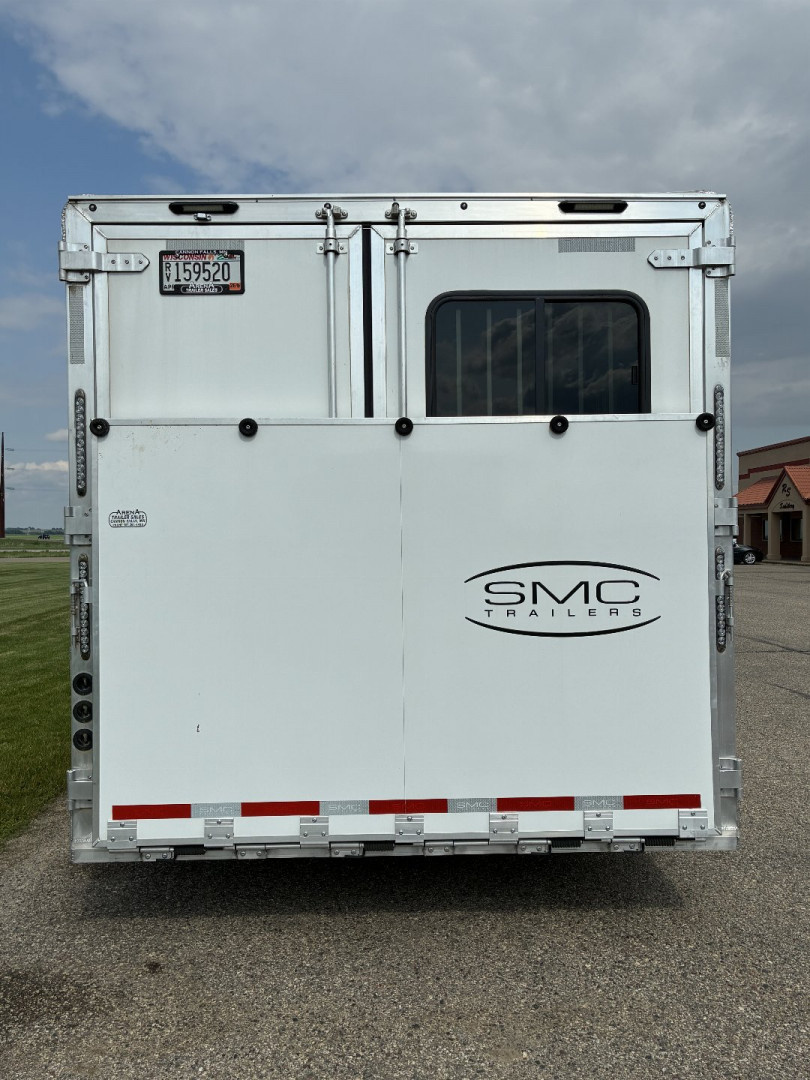 Used 2023 SMC 3H 9'LQ Horse Trailer