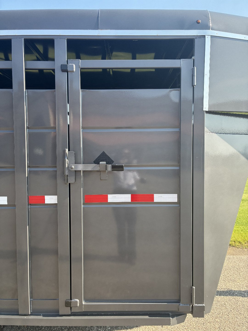 New 2025 S&S Manufacturing 24' Stock Trailer Stock / Stock Combo Trailer