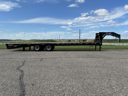 New 2025 Delta Mfg 210GN 32' x 8'6" GN Flatbed Trailer