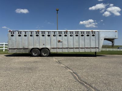 Used 2005 Wilson Trailer Company Foreman Stock / Stock Combo Trailer