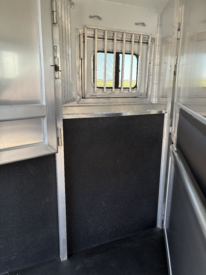 New 2025 Lakota 3H 15' LQ Charger