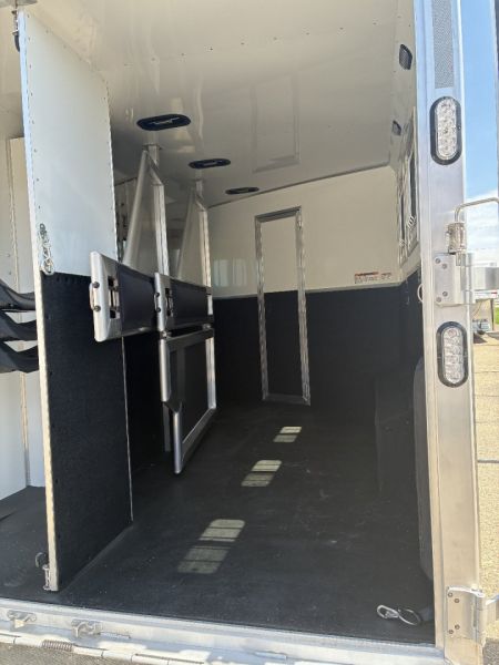 New 2025 Lakota 3H 15' LQ Charger