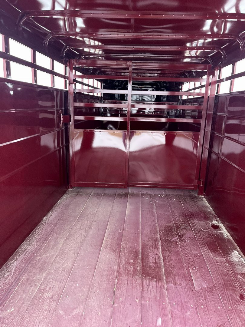 New 2025 S&S Manufacturing 20' Stock GN Trailer