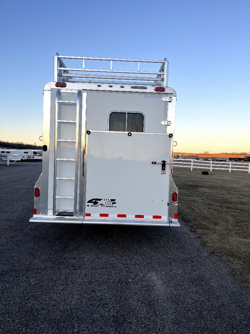 New 2025 4-Star Trailers 9H GN w/ Super Tack Horse Trailer