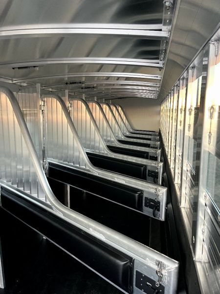 New 2025 4-Star Trailers 9H GN w/ Super Tack Horse Trailer
