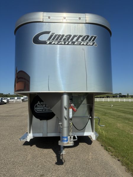 New 2025 Cimarron 2H Straight Load GN Horse Trailer
