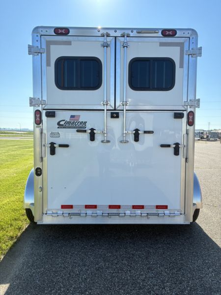 New 2025 Cimarron 2H Straight Load GN Horse Trailer
